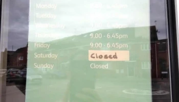 Merchiston Pharmacy - 98 Highworth Rd