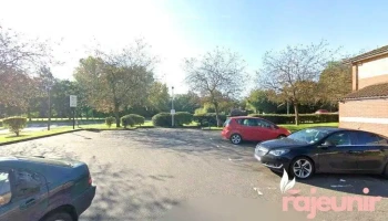 Rowlands Pharmacy Meadow Way - Aylesbury Hp20 1Xb