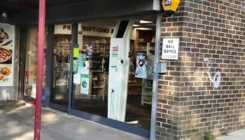 S R Pharmacy - Basingstoke Rg21 8Yt