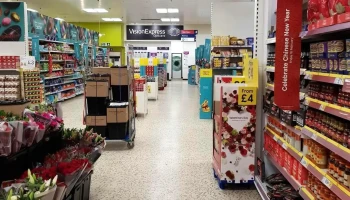Tesco Extra - Baldock Sg7 6Bn