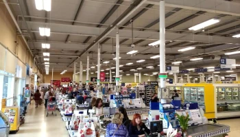 Tesco Superstore - Marks Farm Roundabout