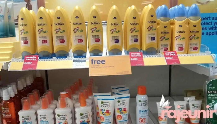 Boots -  Inside - Dunfermline