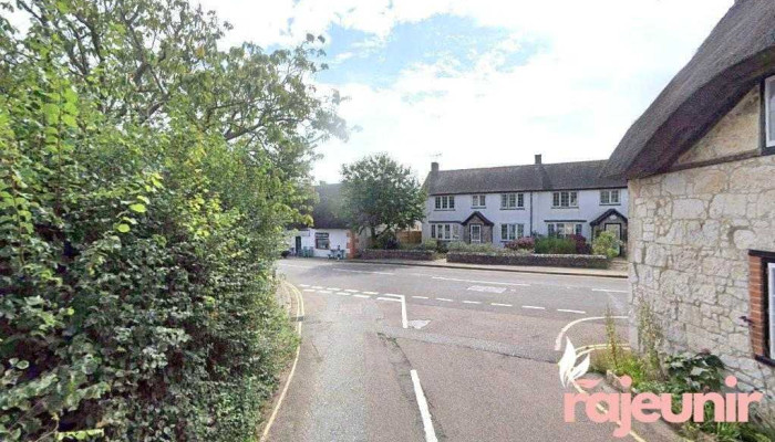 Brighstone Community Library - Brighstone