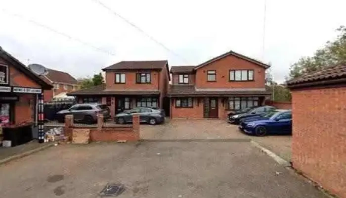 Central Pharmacy -  Street View 360deg - Bilston