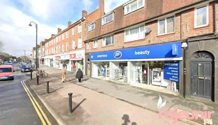 Clarins Victoria Chemist Banstead - Banstead Sm7 2Nn