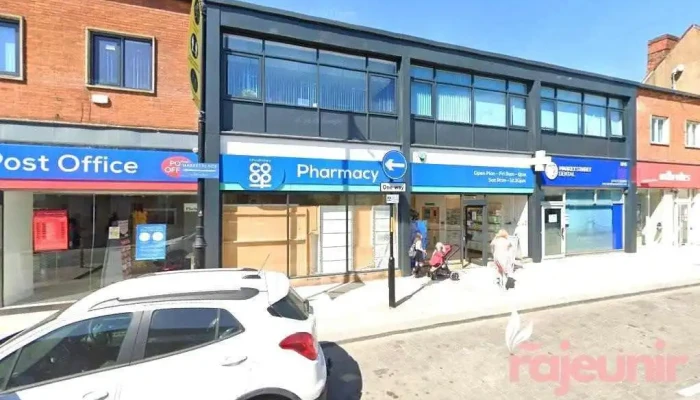 Lincolnshire Co-op Market Street Pharmacy - Gainsborough Dn21 2Bl