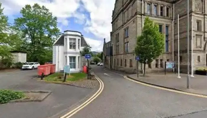 Lloyds Pharmacy -  All - Alloa