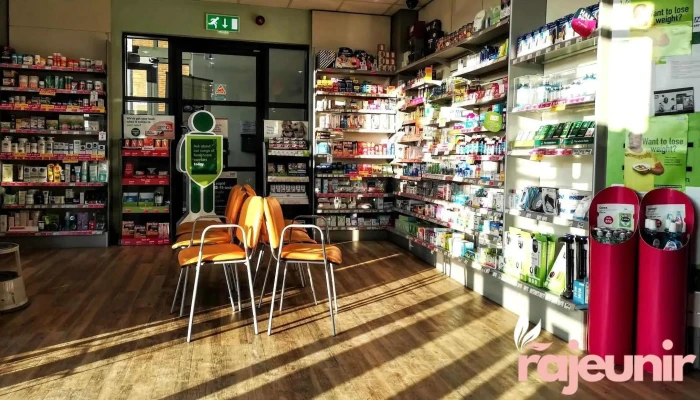 LloydsPharmacy - Boston Pe21 6Ju
