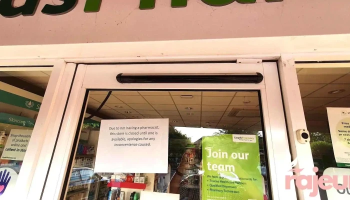 LloydsPharmacy - Chineham