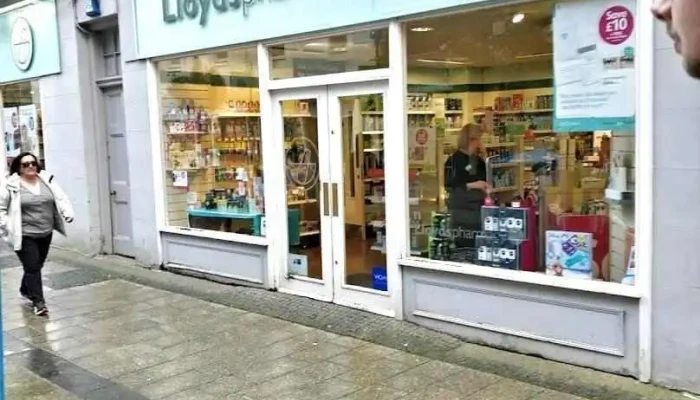 LloydsPharmacy - Fort William