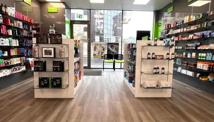 Omnicare Pharmacy Causewayside Travel Clinic Ear Wax Removal By Owner - Edinburgh