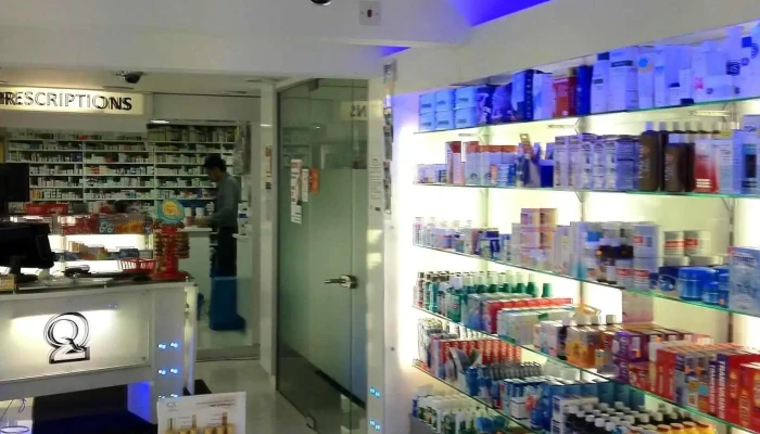 Q2 Pharmacy - High Wycombe Hp13 5Hs