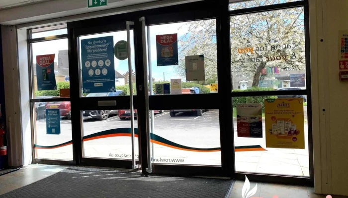 Rowlands Pharmacy Kingswood Avenue - Swindon Sn3 2Rj
