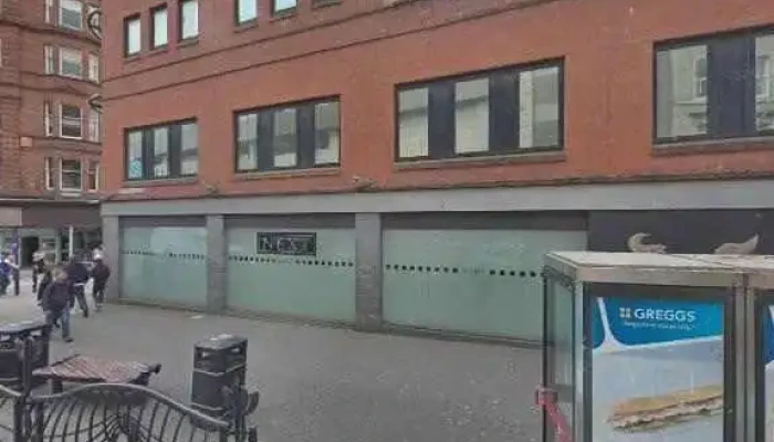 Savers Health Beauty Street View 360deg - Dundee