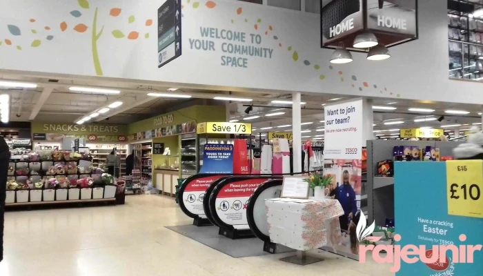 Tesco Extra - Addlestone Kt15 2As