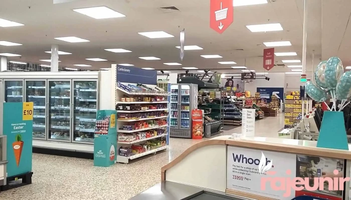 Tesco Extra - Gardiners Link