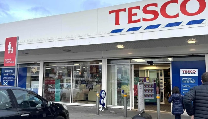 Tesco Superstore -  Address - Glasgow