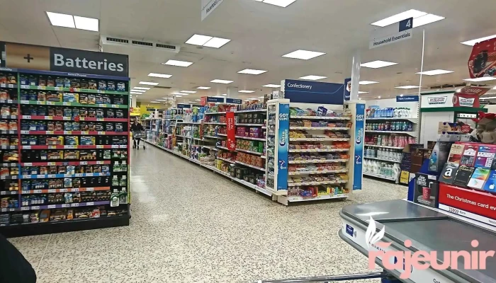 Tesco Superstore - Blackburn Bb1 3Hf
