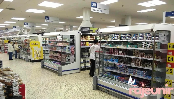 Tesco Superstore - Chineham