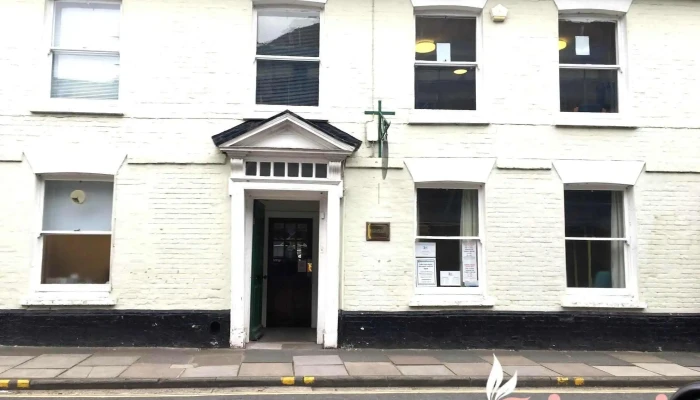 Three Chequers Medical Practice - Endless Street Surgery - Salisbury Sp1 3Uh